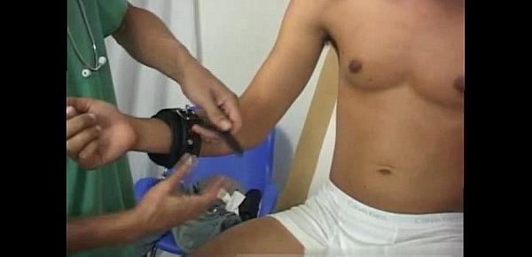  Videos of doctors checking naked gay men The doctor&039;s palm was glazed